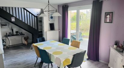 House 6 rooms of 112 m² in Val-de-Reuil (27100)
