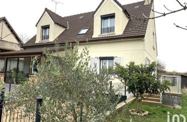 House 8 rooms of 150 m² in Salins (77148)