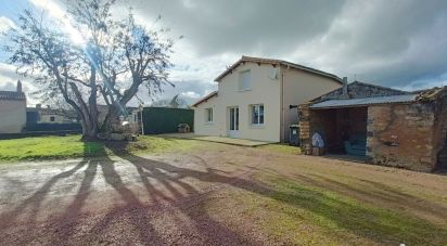 House 4 rooms of 82 m² in Thouars (79100)