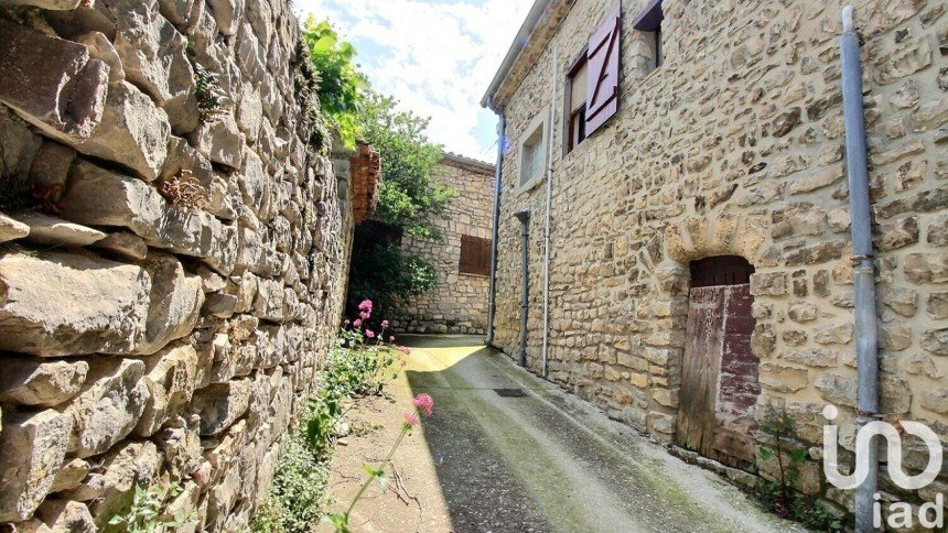 Maison de village 5 pièces de 68 m² à Saint-Auban-sur-l'Ouvèze (26170)