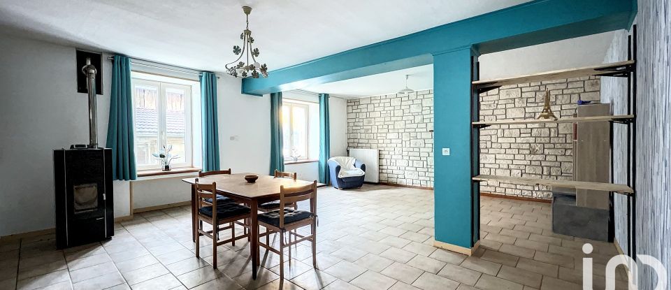 Village house 5 rooms of 172 m² in Villard-Saint-Sauveur (39200)
