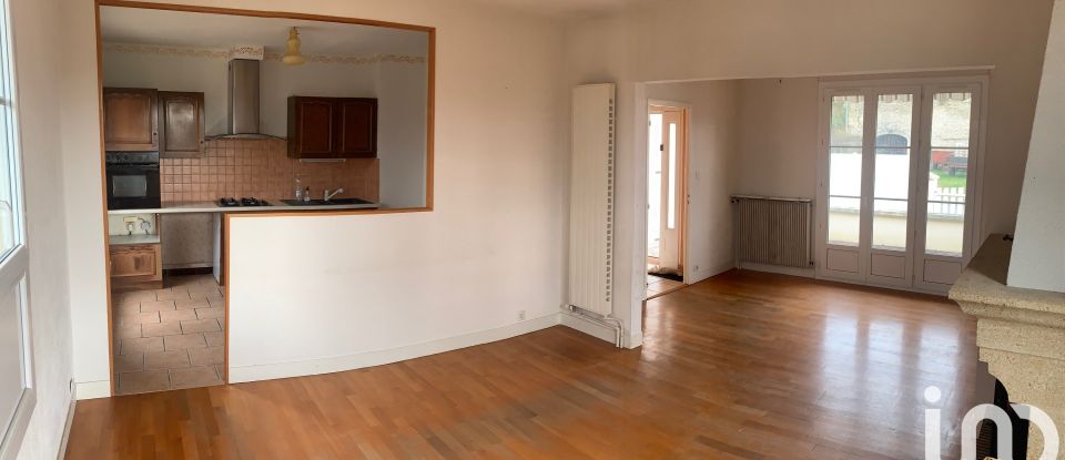 Maison 6 pièces de 130 m² à Vouvray (37210)