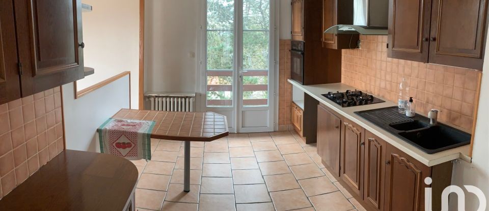 Maison 6 pièces de 130 m² à Vouvray (37210)