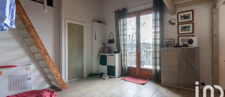 Cottage 5 rooms of 155 m² in Guerville (78930)