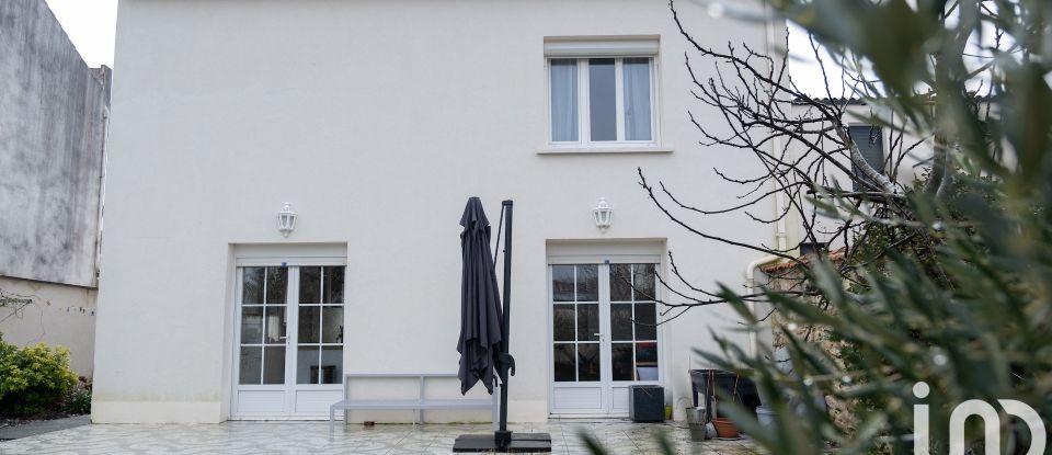 Maison 5 pièces de 170 m² à La Rochelle (17000)
