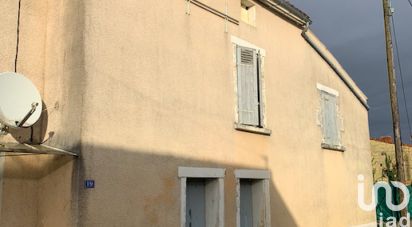 Maison de village 7 pièces de 163 m² à Luxé (16230)