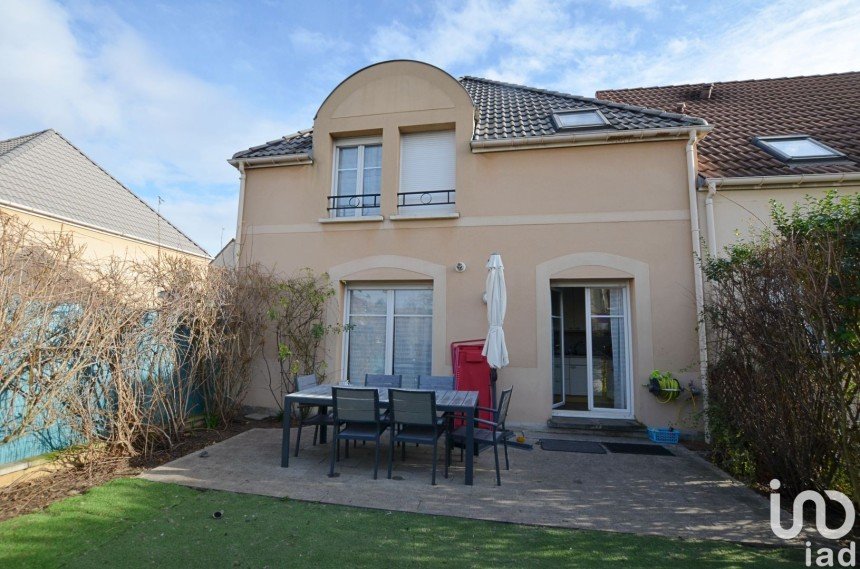 House 5 rooms of 80 m² in Argenteuil (95100)