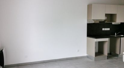 Apartment 3 rooms of 69 m² in Nîmes (30900)