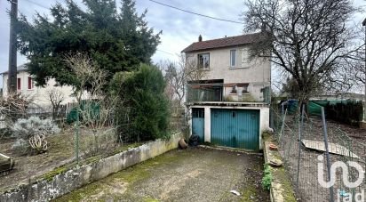 House 4 rooms of 73 m² in Saint-Marcel (36200)