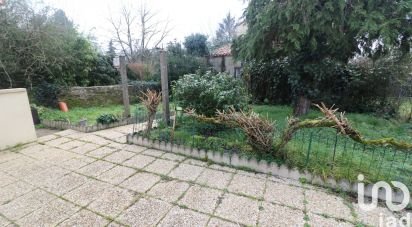 Traditional house 5 rooms of 106 m² in Le Champ-Saint-Père (85540)
