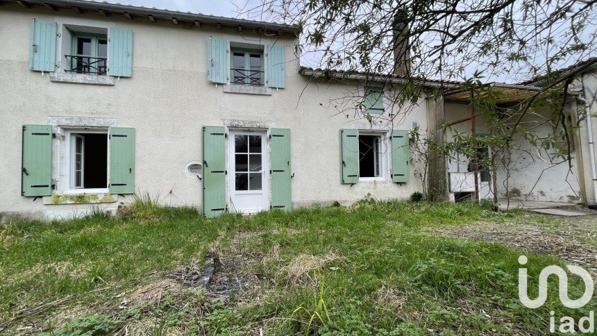 Village house 5 rooms of 96 m² in - (17170)