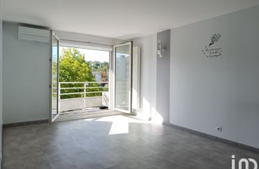 Apartment 2 rooms of 46 m² in Saint-Thibault-des-Vignes (77400)