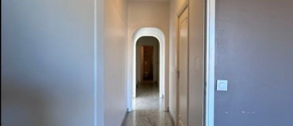 Appartement 4 pièces de 79 m² à Nice (06000)