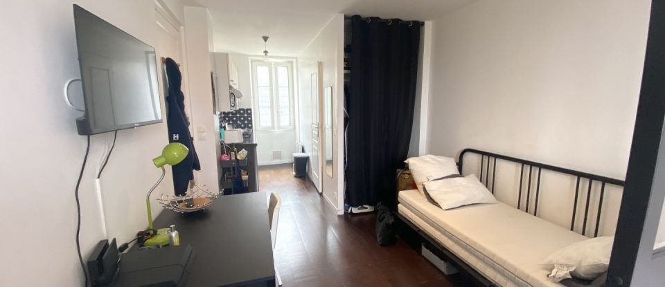 Apartment 1 room of 22 m² in Biarritz (64200)