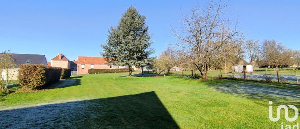Land of 1,882 m² in Foncquevillers (62111)