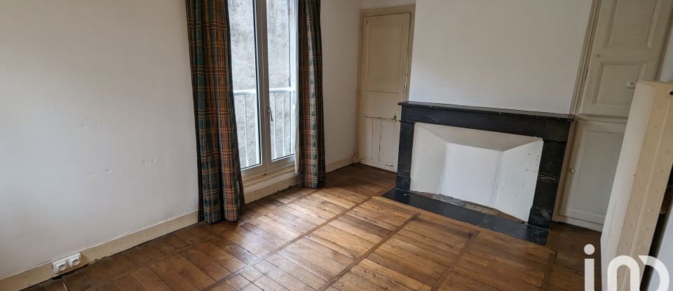 Town house 6 rooms of 159 m² in Vendôme (41100)
