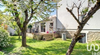 Maison traditionnelle 8 pièces de 235 m² à Corbeil-Essonnes (91100)