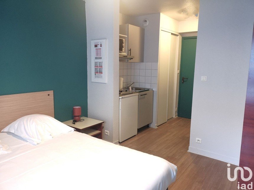 Apartment 1 room of 19 m² in Brest (29200)