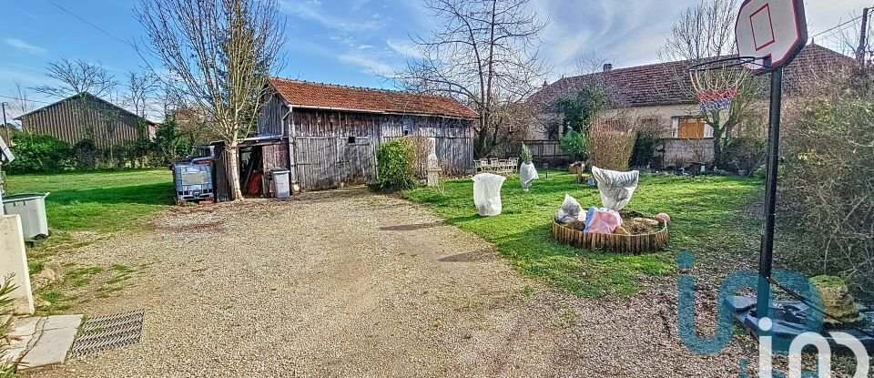 Maison traditionnelle 6 pièces de 150 m² à Étrelles-sur-Aube (10170)