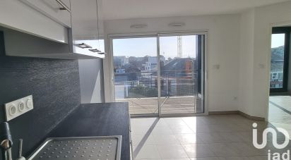 Apartment 3 rooms of 63 m² in Challans (85300)