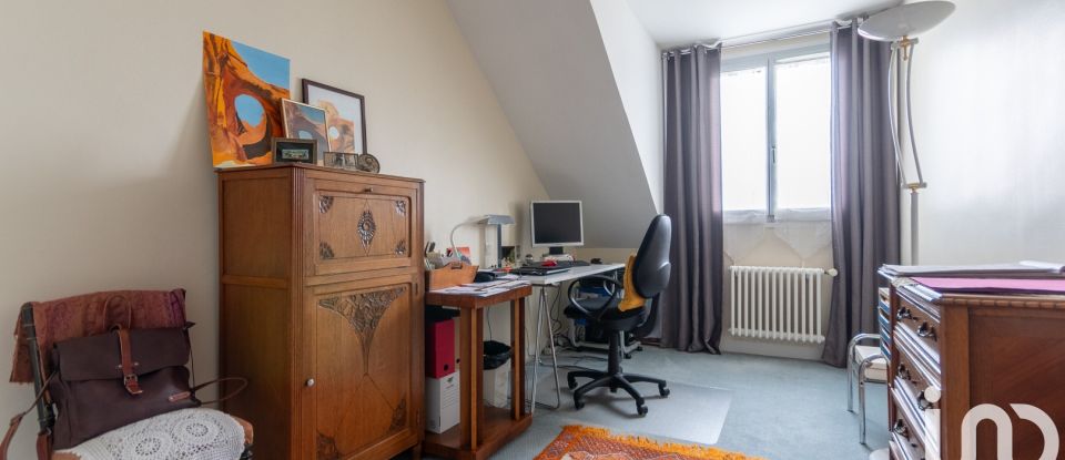 Appartement 4 pièces de 89 m² à Mantes-la-Jolie (78200)