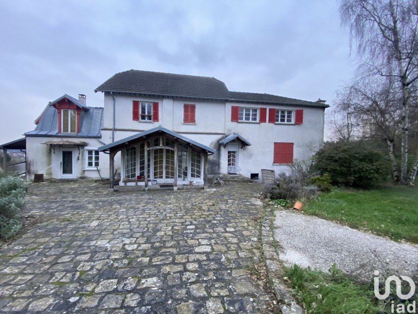 Maison 4 pièces de 130 m² à Corbeil-Essonnes (91100)