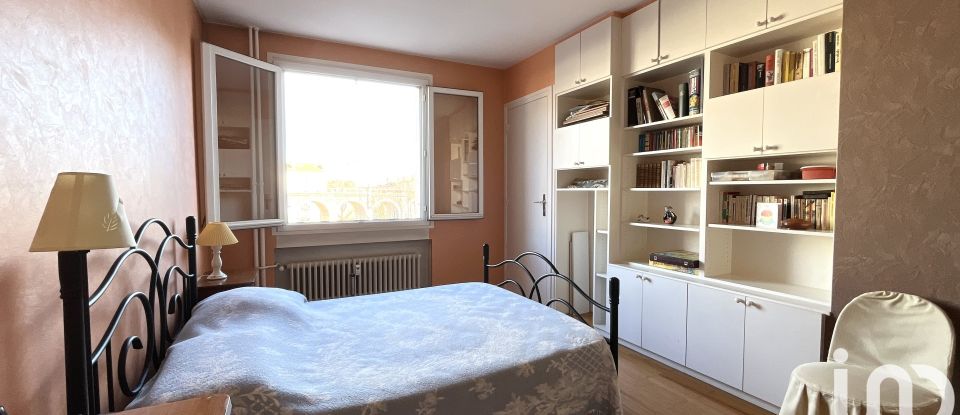 Appartement 3 pièces de 86 m² à Saint-Étienne (42000)