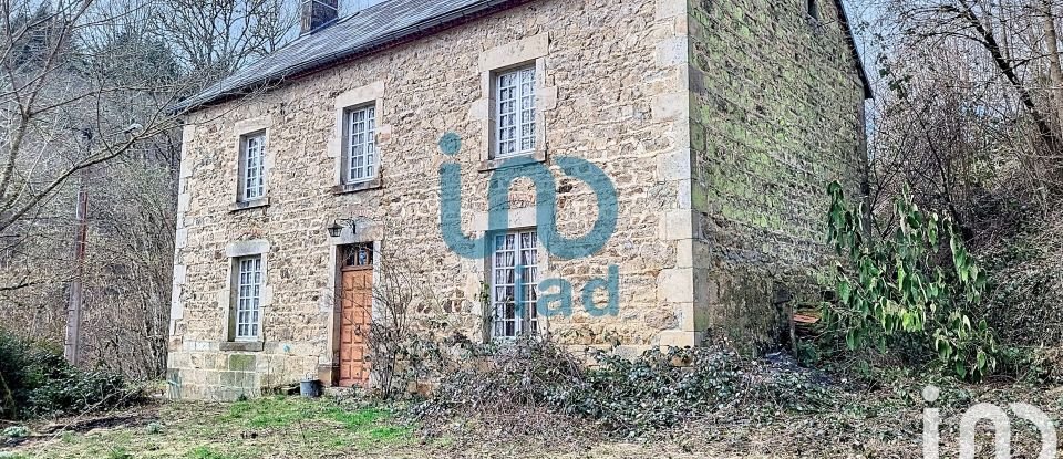 Maison traditionnelle 6 pièces de 130 m² à Saint-Julien-la-Geneste (63390)