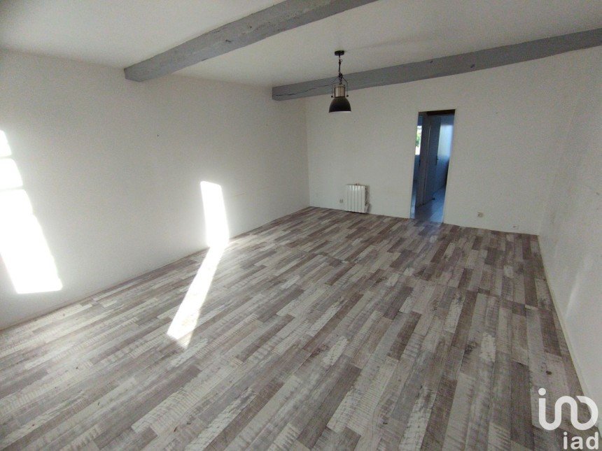 Maison 4 pièces de 86 m² à Unzent (09100)