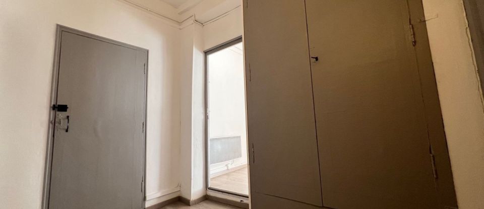 Apartment 2 rooms of 71 m² in Barjols (83670)