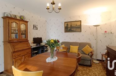 Traditional house 4 rooms of 82 m² in Floirac (33270)