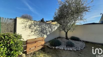 House 4 rooms of 96 m² in Cabannes (13440)