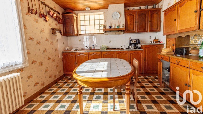 Traditional house 4 rooms of 81 m² in Legé (44650)