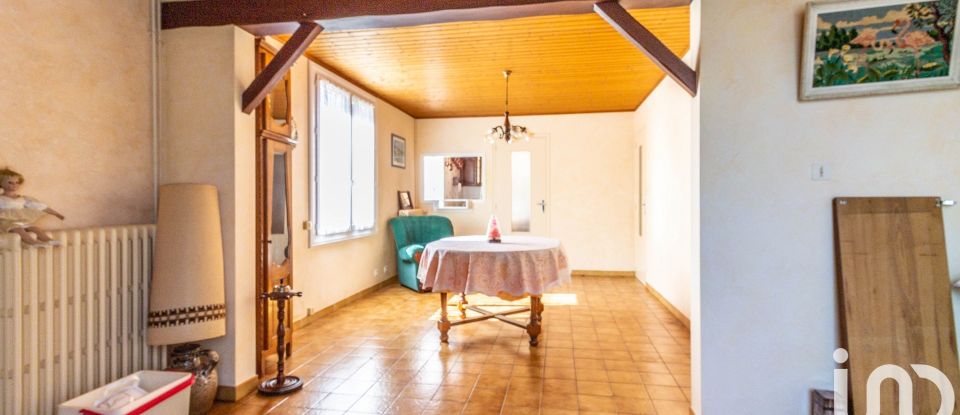 Maison traditionnelle 4 pièces de 81 m² à Legé (44650)