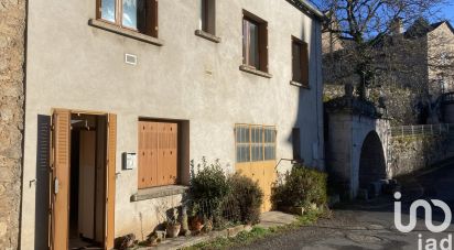 Village house 4 rooms of 67 m² in - (12780)