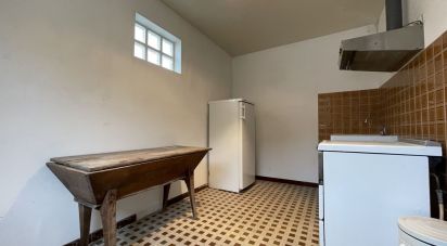 Village house 3 rooms of 62 m² in Allassac (19240)