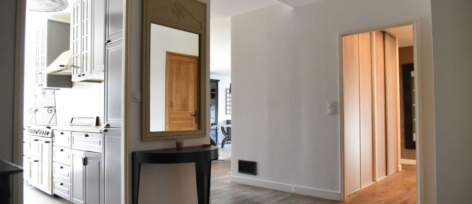 Appartement 4 pièces de 137 m² à Ville-d'Avray (92410)