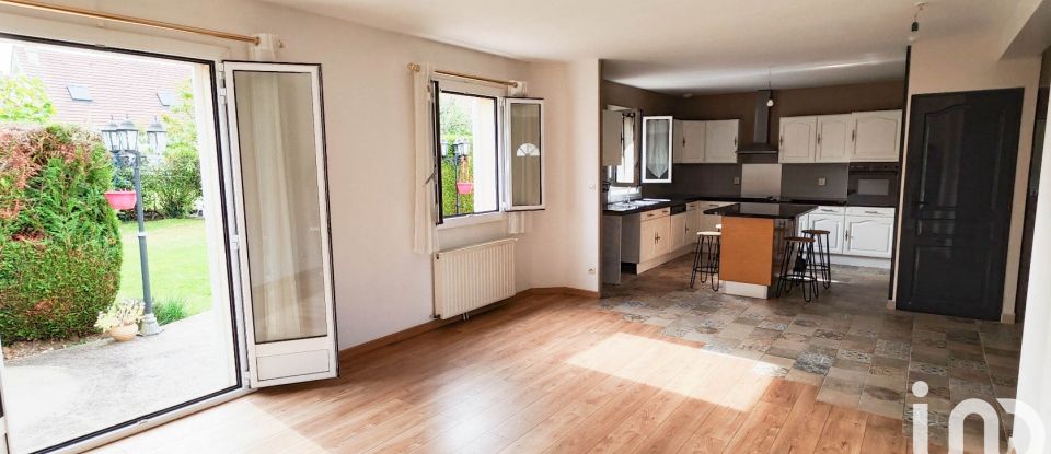 Maison 6 pièces de 135 m² à Puiseux-Pontoise (95650)