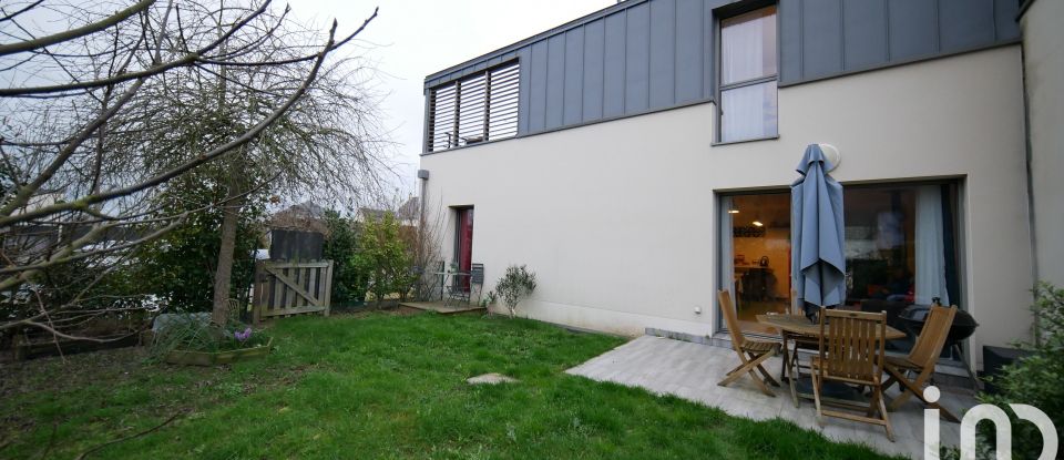 Maison 4 pièces de 100 m² à Saint-Aubin-d'Aubigné (35250)
