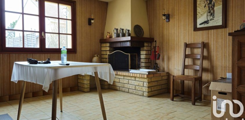 Maison traditionnelle 6 pièces de 135 m² à Dun-sur-Auron (18130)