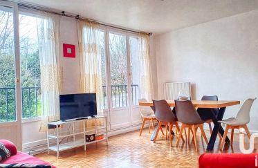 Apartment 4 rooms of 81 m² in Chatou (78400)