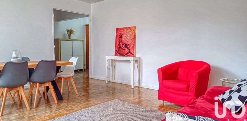 Appartement 4 pièces de 81 m² à Chatou (78400)