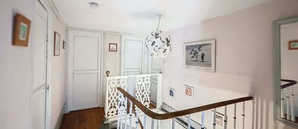 House 14 rooms of 280 m² in Montmorency (95160)
