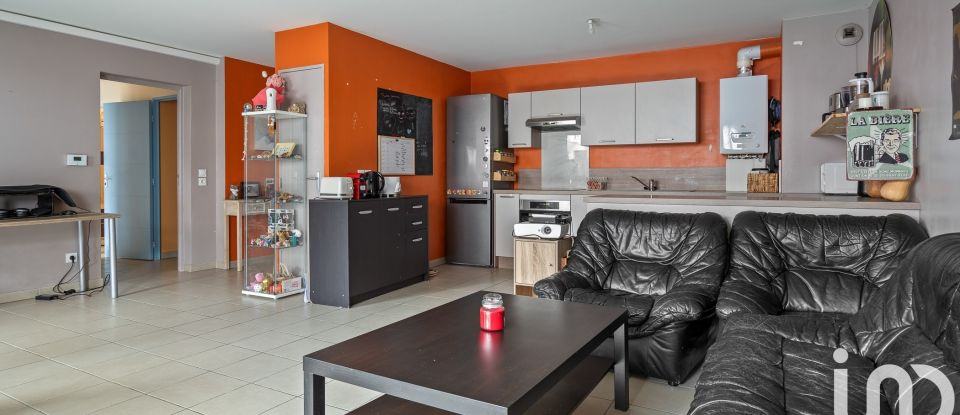 Appartement 4 pièces de 84 m² à Saint-Priest (69800)