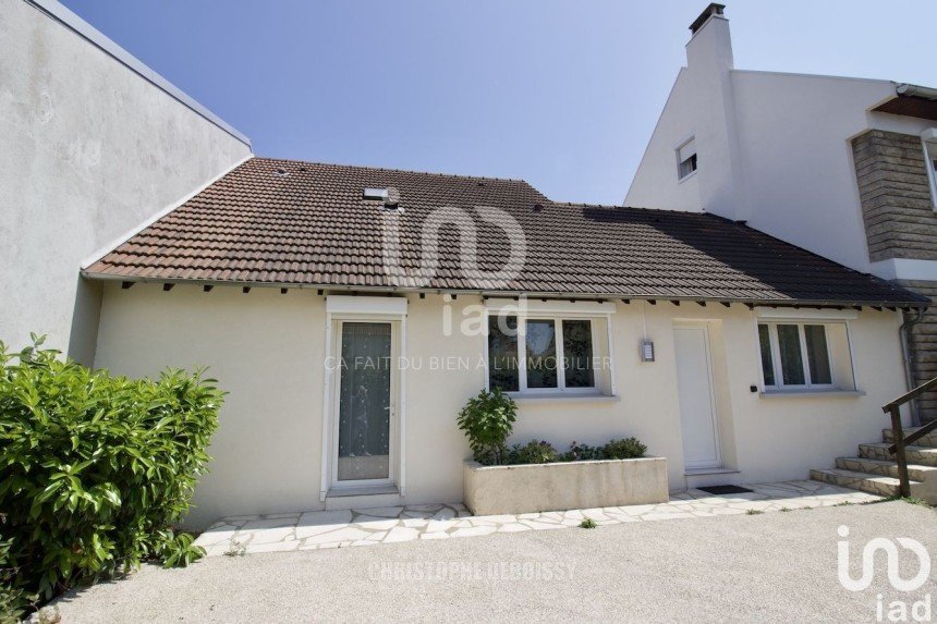 Maison 6 pièces de 150 m² à Saint-Ouen-l'Aumône (95310)