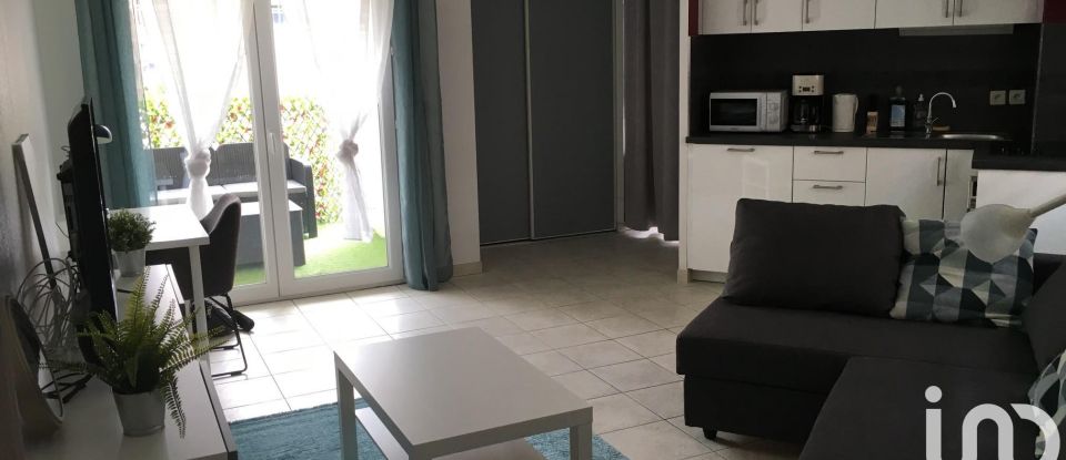Appartement 2 pièces de 42 m² à Toulon (83200)