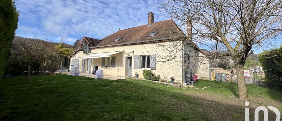 Traditional house 7 rooms of 165 m² in Bouilly (10320)