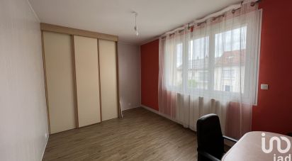 House 6 rooms of 218 m² in Le Mans (72100)