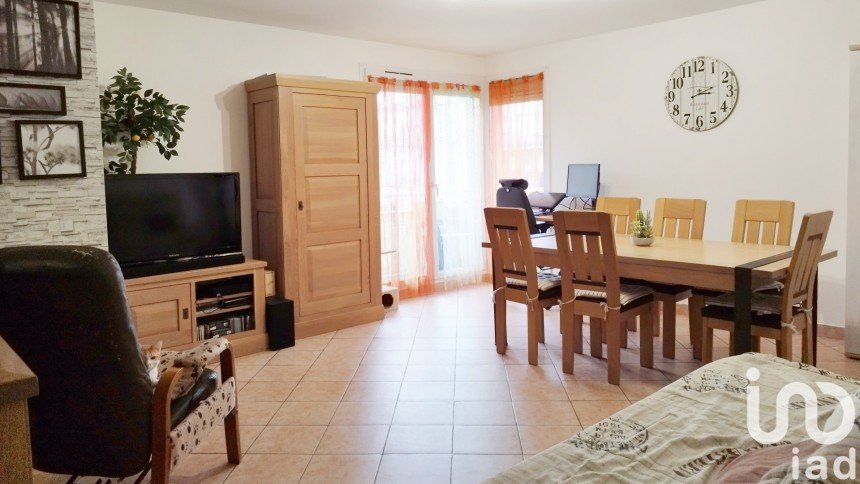 Apartment 3 rooms of 63 m² in Chelles (77500)