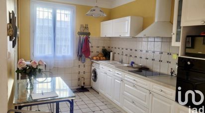 Apartment 3 rooms of 75 m² in Nîmes (30900)